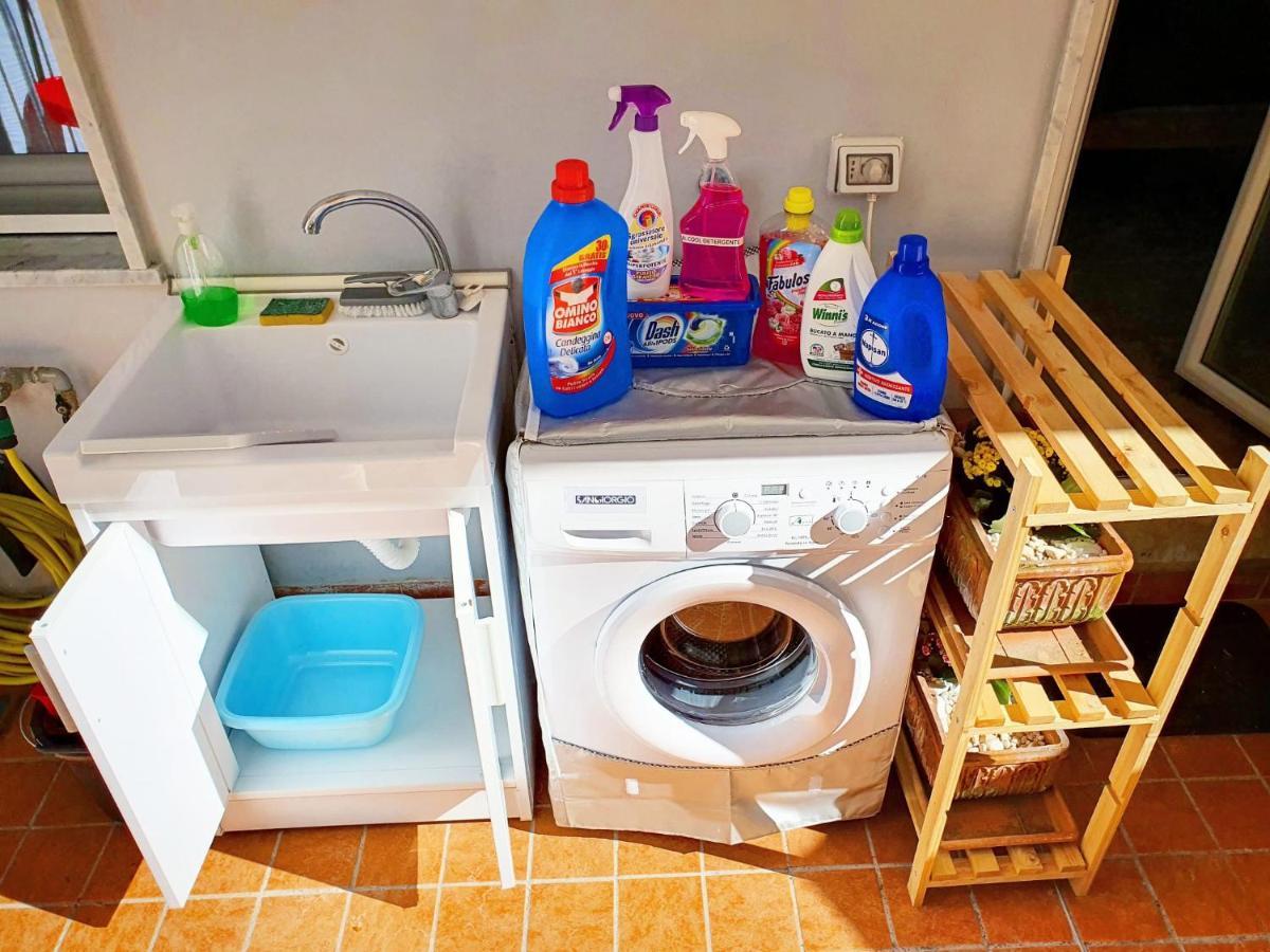 @Home Napoli Екстериор снимка